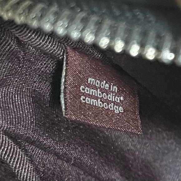 Coach Nolita 19 With Heart Bolt Print + Strap Extender - Picture 12 of 16